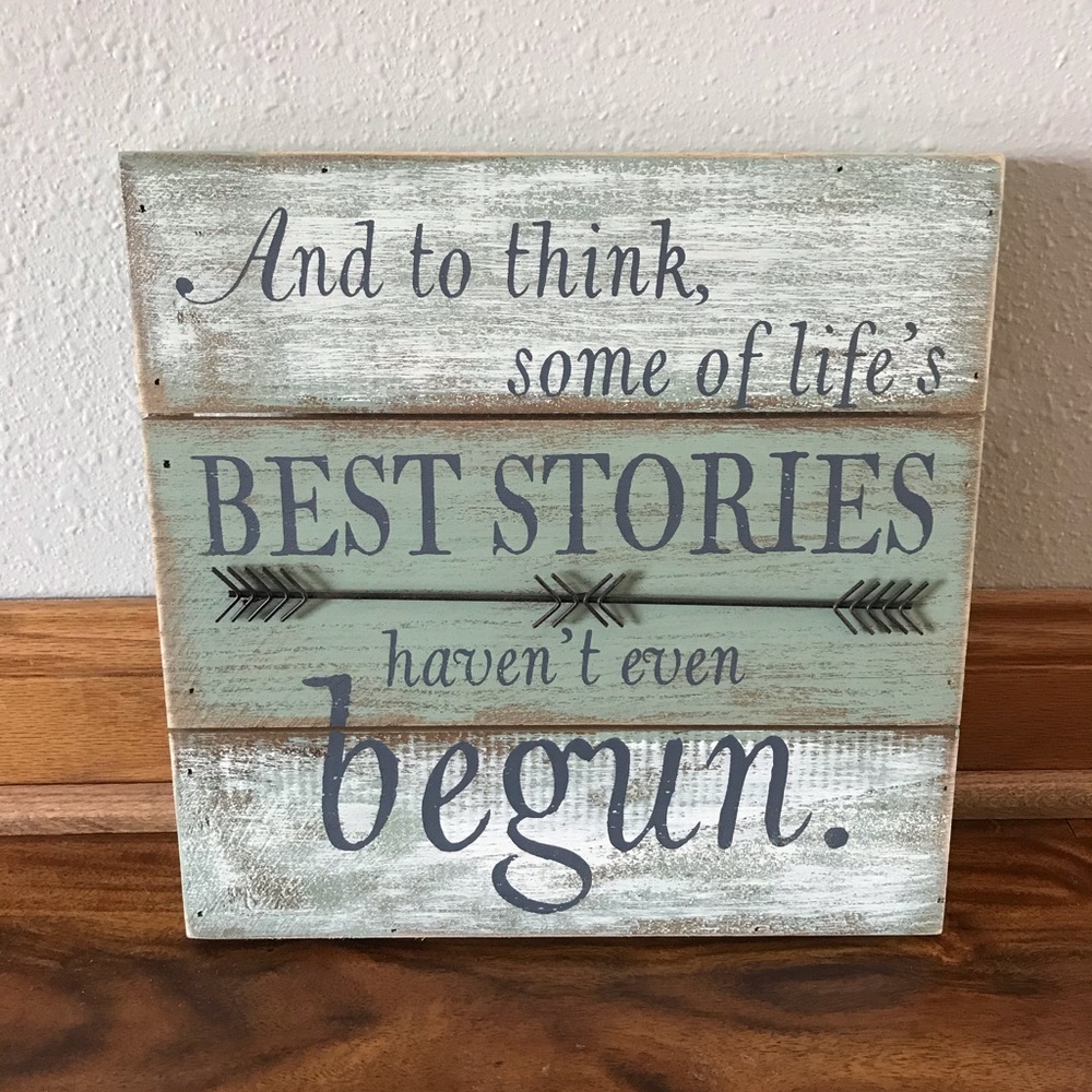 Hallmark Rustic Wood Decor - Life’s Best Stories